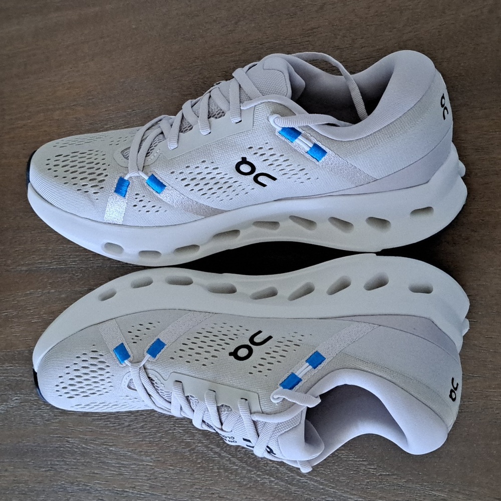 On Cloudsurfer 2 - Color: Pearl / Ivory - Size: Women 9 - Picture 6 of 9